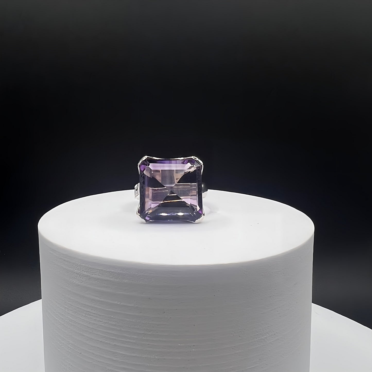 Anello in Argento 925 e quarzo ametista