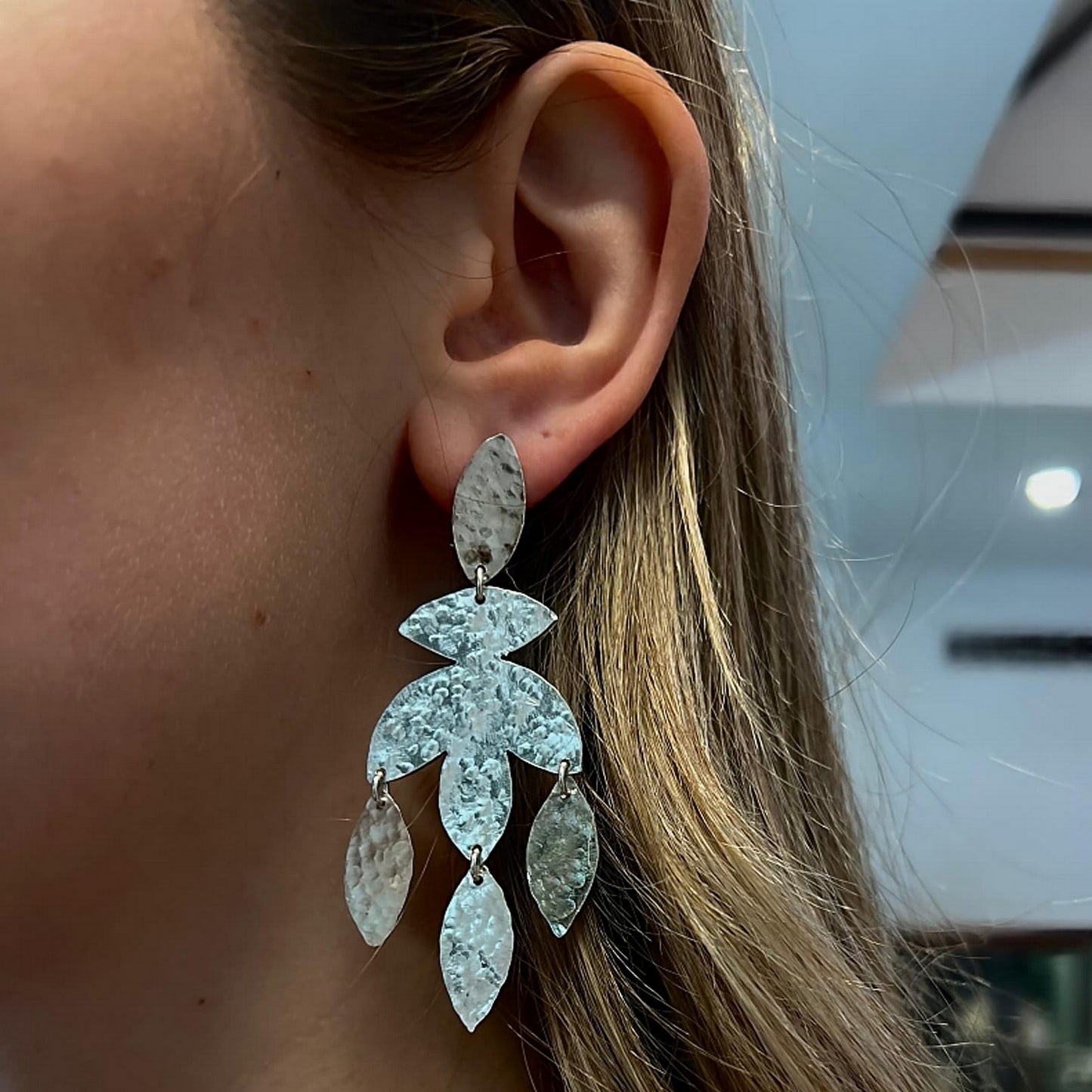 Orecchini in Argento 925, lavorati artigianalmente.